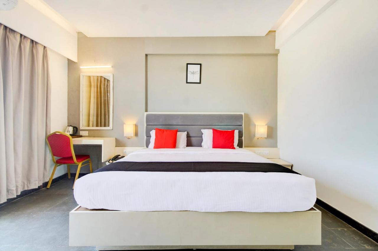 Capital O 77219 Hotel Dwarwata דהרוואד מראה חיצוני תמונה
